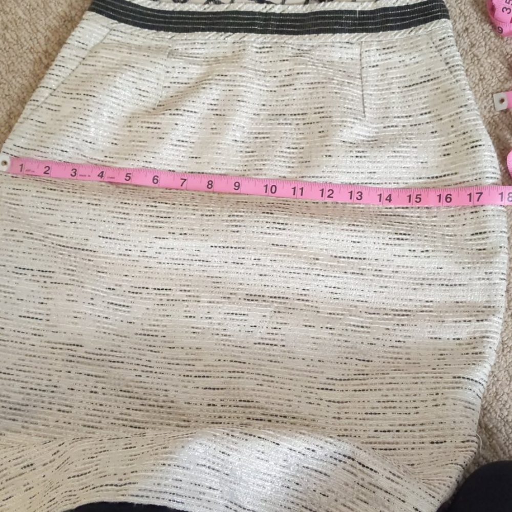 Dress - Picture 8 of 10